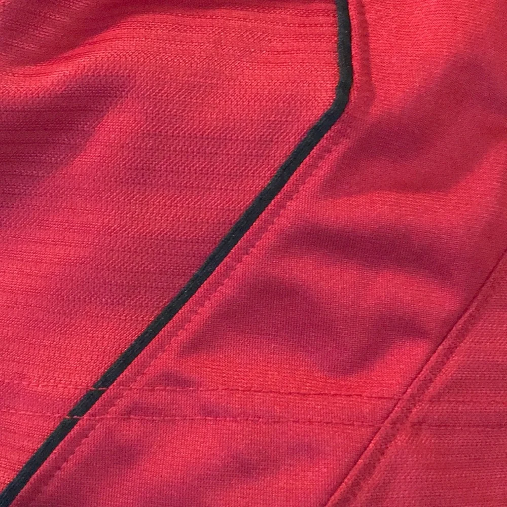 Nike Layup M red 10.5” woven nylon basketball athletic shorts black trim VGUC